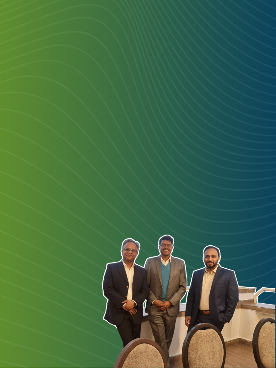 We bring the right mix of  <br /> strategic, operational <br /> and research expertise